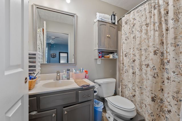 2560 Wildcat Rd, Sparta, TN 38583