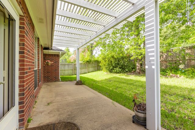 5803 Persimmon Drive, Tyler, TX 75707