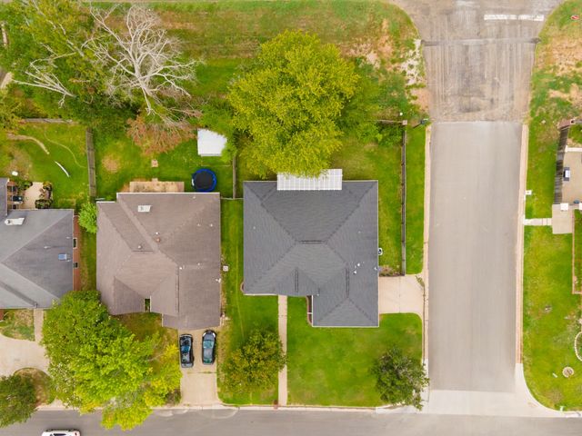 5803 Persimmon Drive, Tyler, TX 75707