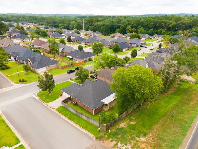 5803 Persimmon Drive, Tyler, TX 75707