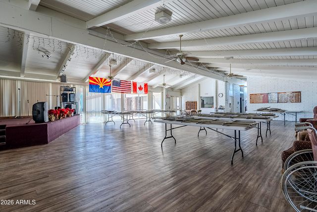 10220 E APACHE Trail 217, Apache Junction, AZ 85120