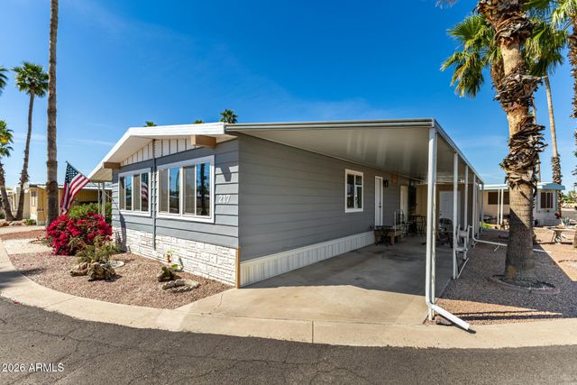 10220 E APACHE Trail 217, Apache Junction, AZ 85120