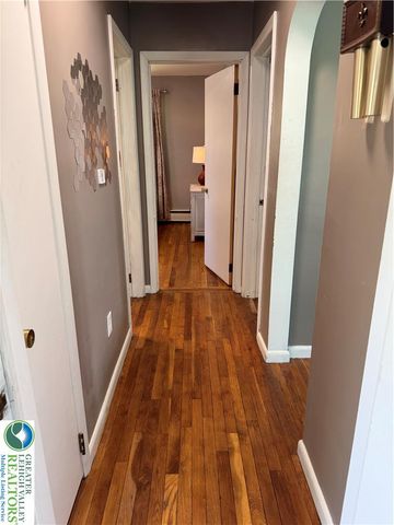 880 New York Avenue, Hellertown Boro, PA 18055