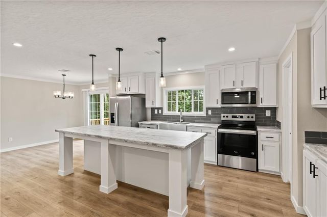 155 Banks Chapel Road NE, Ranger, GA 30734