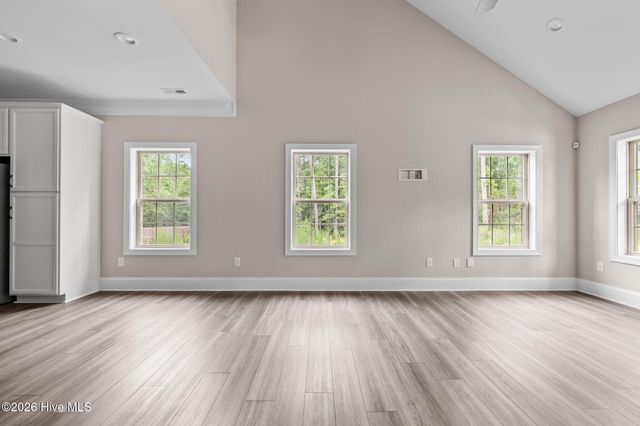 165 Lark Drive, West End, NC 27376