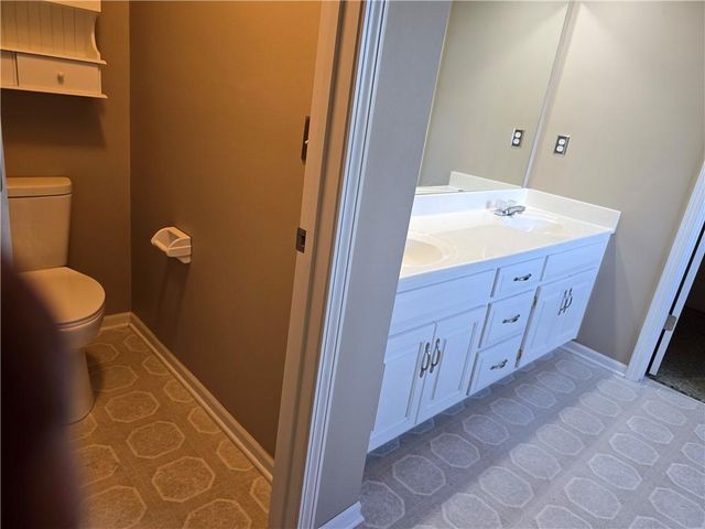 14940 S Gallery Street, Olathe, KS 66062