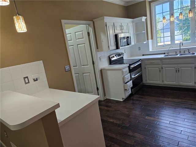 14940 S Gallery Street, Olathe, KS 66062