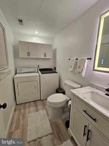 11 FLETCHER, Sicklerville, NJ 08081