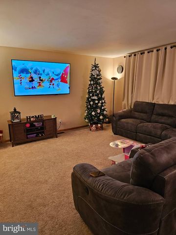 11 FLETCHER, Sicklerville, NJ 08081