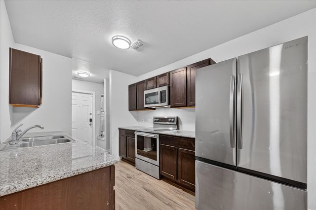 1249 Lindale Terrace, Pelican Bay, TX 76020