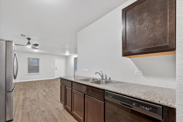 1249 Lindale Terrace, Pelican Bay, TX 76020