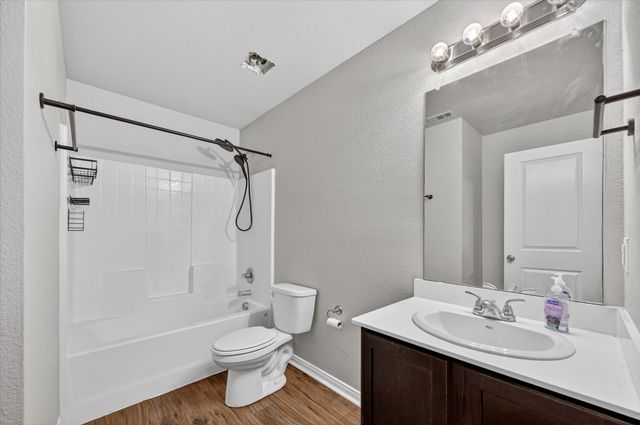 1249 Lindale Terrace, Pelican Bay, TX 76020