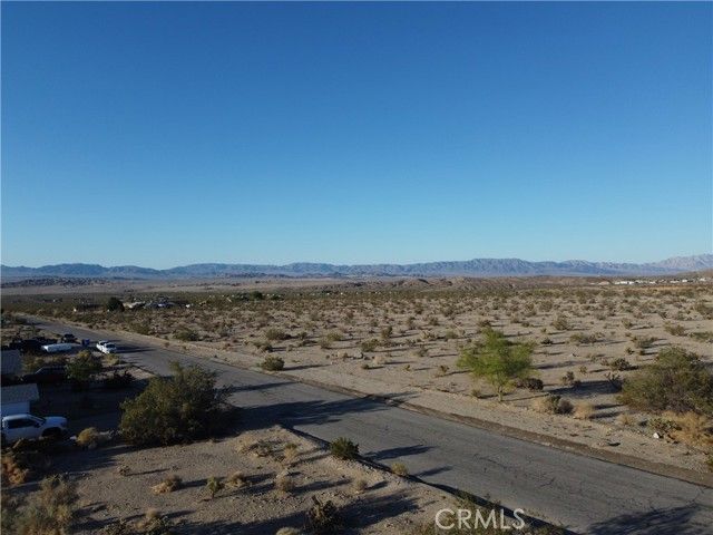 7677 Bedouin Avenue, Twentynine Palms, CA 92277