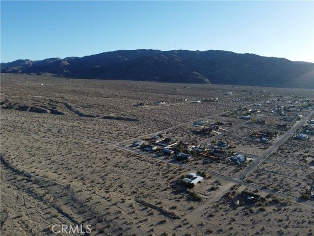 7677 Bedouin Avenue, Twentynine Palms, CA 92277