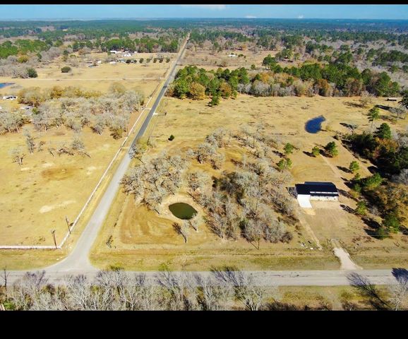32310 Reids Prairie Road, Waller, TX 77484