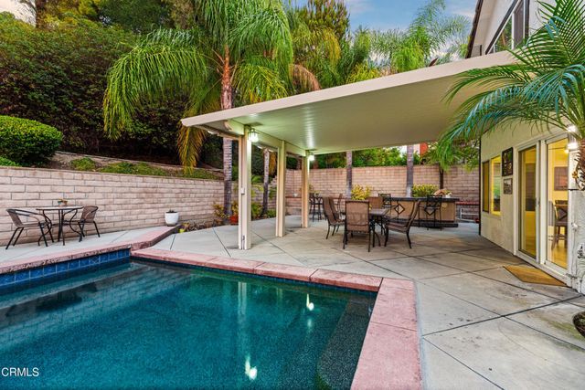 967 Avenida Loma Vista, San Dimas, CA 91773