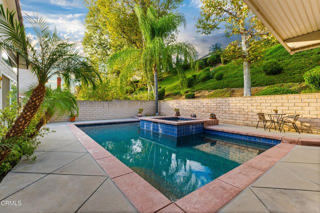 967 Avenida Loma Vista, San Dimas, CA 91773