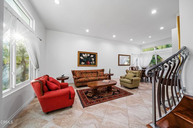 967 Avenida Loma Vista, San Dimas, CA 91773