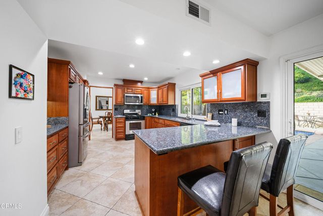 967 Avenida Loma Vista, San Dimas, CA 91773