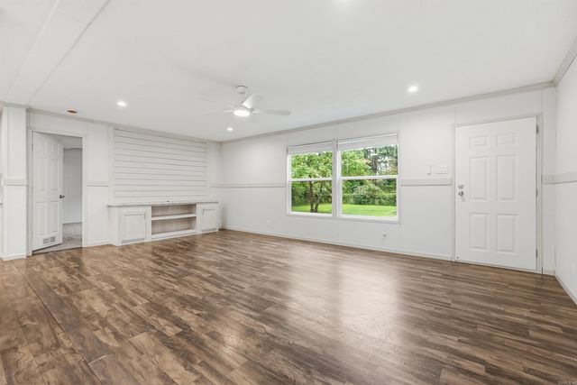 19 Gerik Lane, Conway, AR 72032