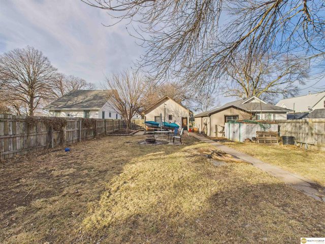 6509 Platte Avenue, Lincoln, NE 68507
