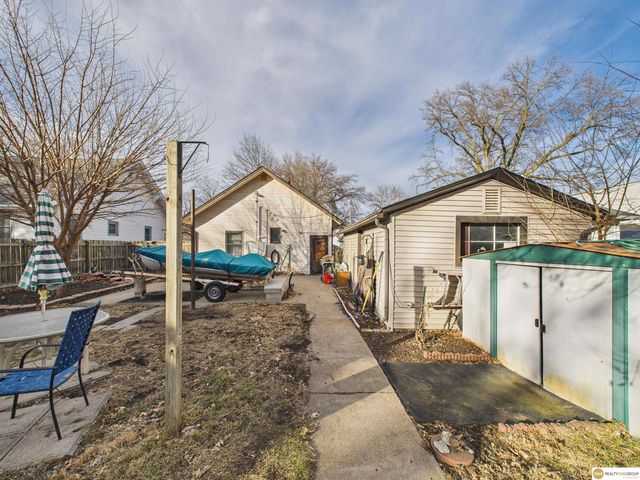 6509 Platte Avenue, Lincoln, NE 68507