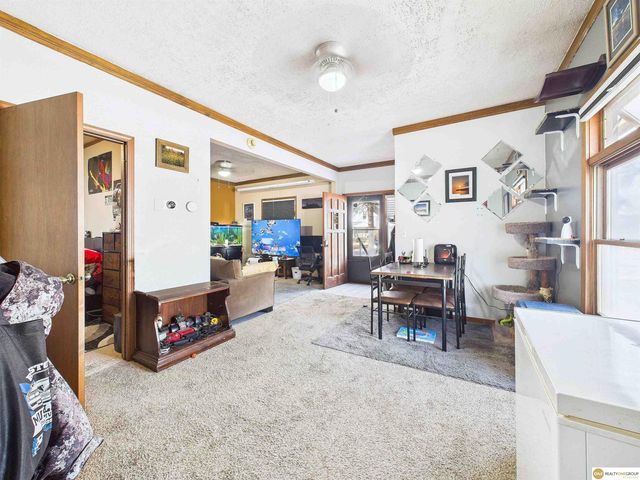 6509 Platte Avenue, Lincoln, NE 68507