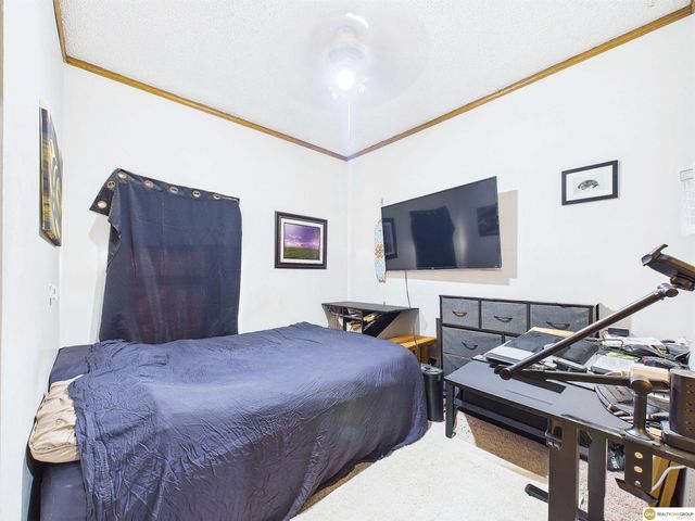 6509 Platte Avenue, Lincoln, NE 68507