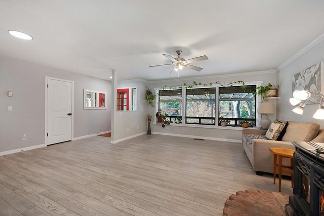 16560 Leafwood Ct, Meadow Vista, CA 95722