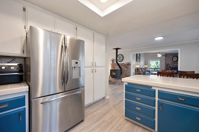 16560 Leafwood Ct, Meadow Vista, CA 95722