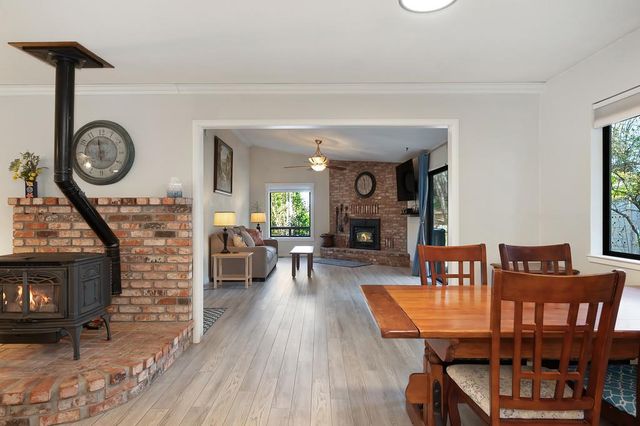 16560 Leafwood Ct, Meadow Vista, CA 95722