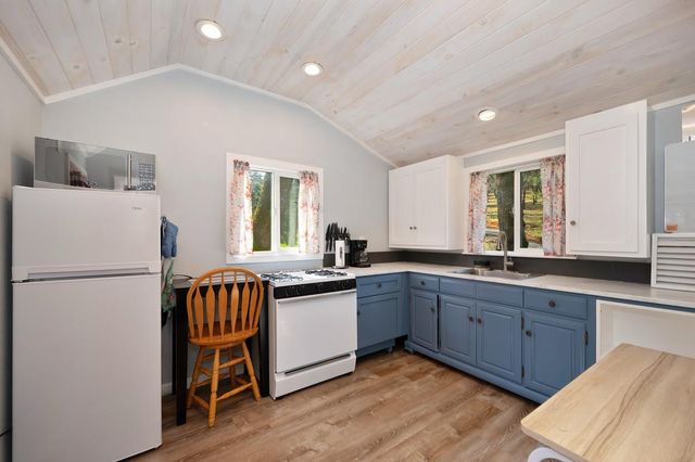 16560 Leafwood Ct, Meadow Vista, CA 95722