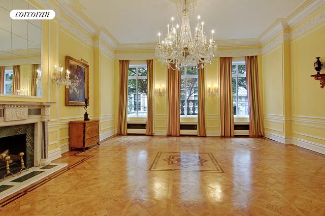 7 E 63RD Street, New York City, NY 10065