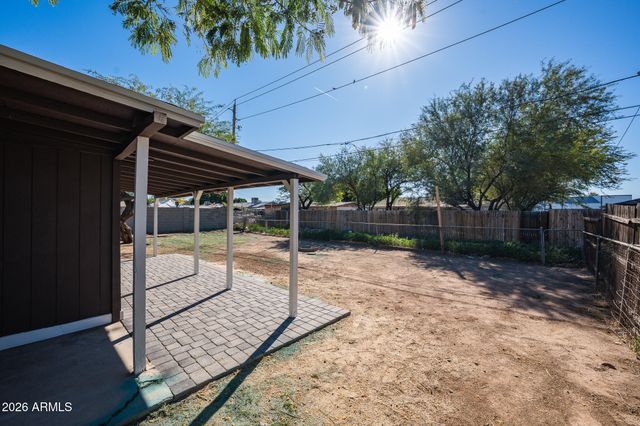 3349 W CAMBRIDGE Avenue, Phoenix, AZ 85009