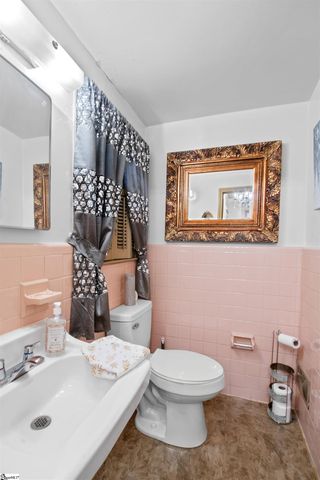 103 Forest Drive, Easley, SC 29642