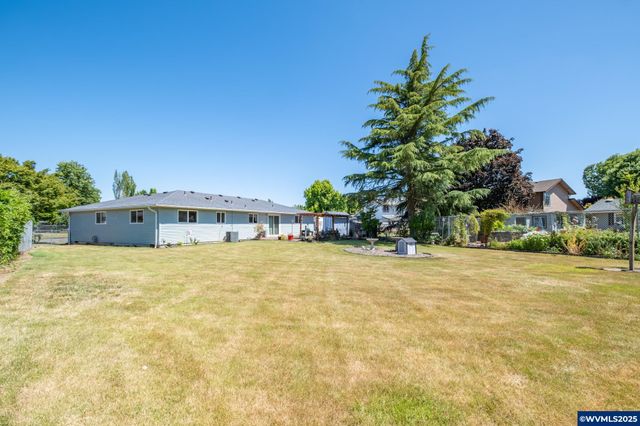 740 36th Pl SE, Albany, OR 97322