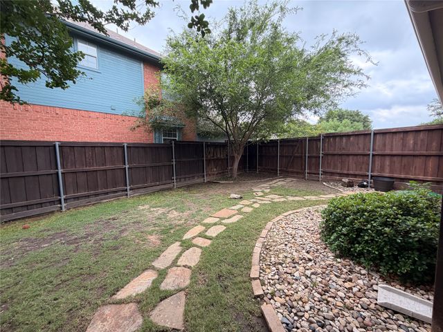 8640 Woodcreek Drive, Irving, TX 75063