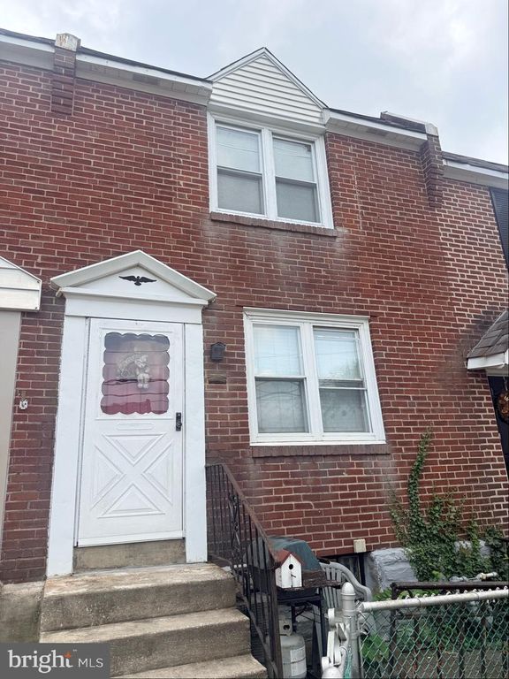 212 GOLF RD, DARBY, PA 19023 — photo 2
