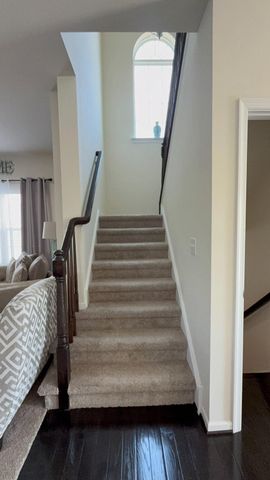 2114 LARKSPUR CT, Pennsburg, PA 18073