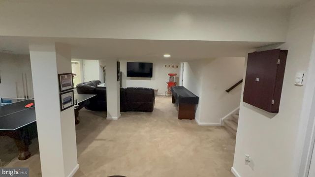 2114 LARKSPUR CT, Pennsburg, PA 18073