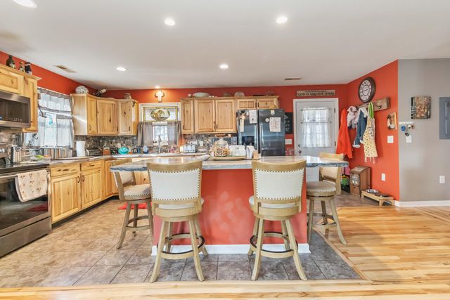 3280 E Hwy 635, Science Hill, KY 42553