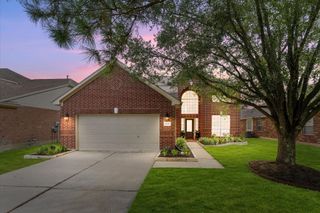12710 Sienna Trails Drive, Tomball, TX 77377