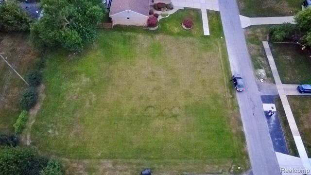 31525 Windsor Street, Garden City, MI 48135