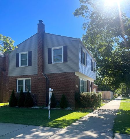 6156 N Kedvale Avenue, Chicago, IL 60646