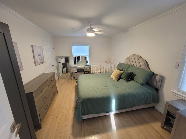 6156 N Kedvale Avenue, Chicago, IL 60646