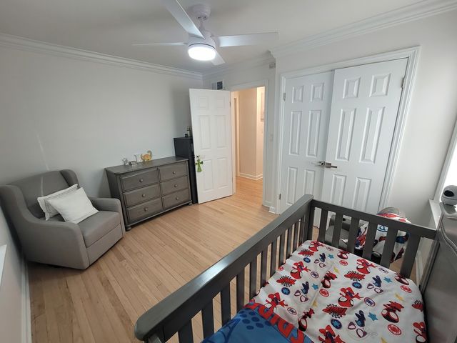 6156 N Kedvale Avenue, Chicago, IL 60646