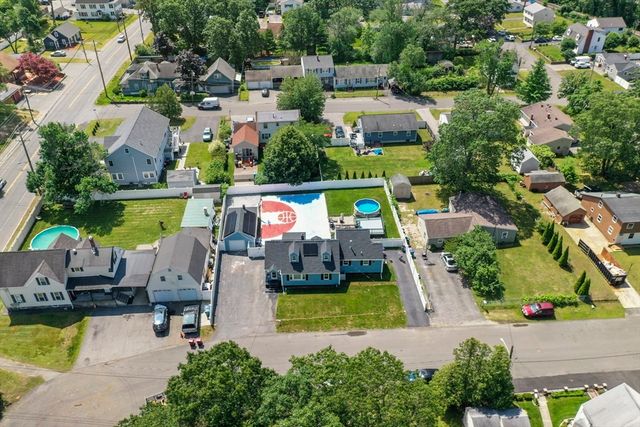 51 Crystal Street, Lowell, MA 01852