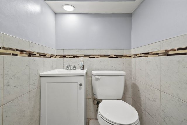 51 Crystal Street, Lowell, MA 01852