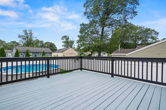 51 Crystal Street, Lowell, MA 01852