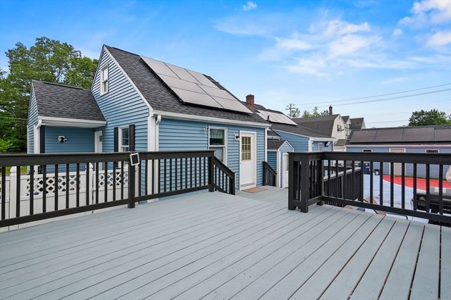 51 Crystal Street, Lowell, MA 01852